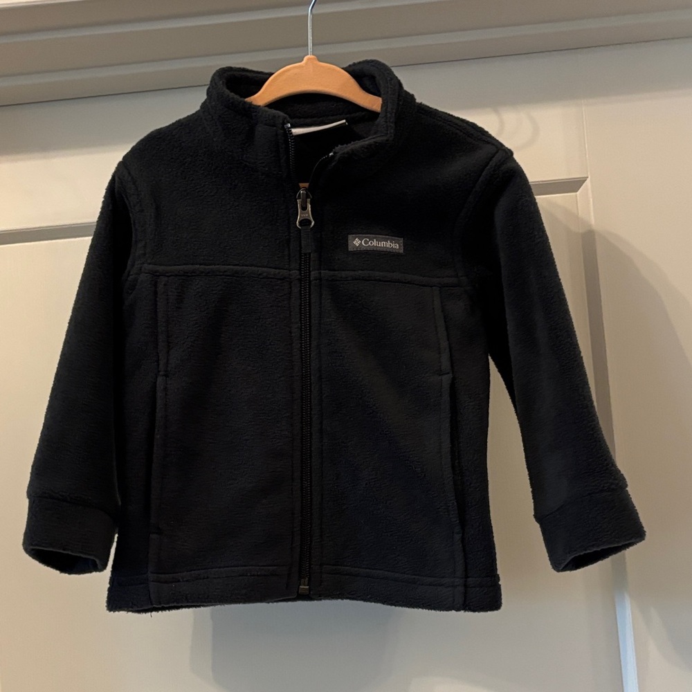 Columbia Black Full-Zip Fleece Jacket